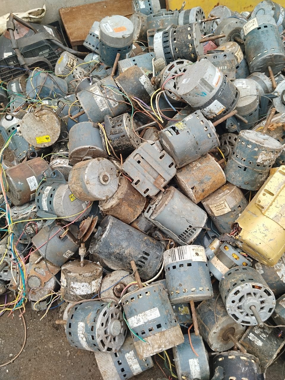 Leaf Body Electric Motor Scrap